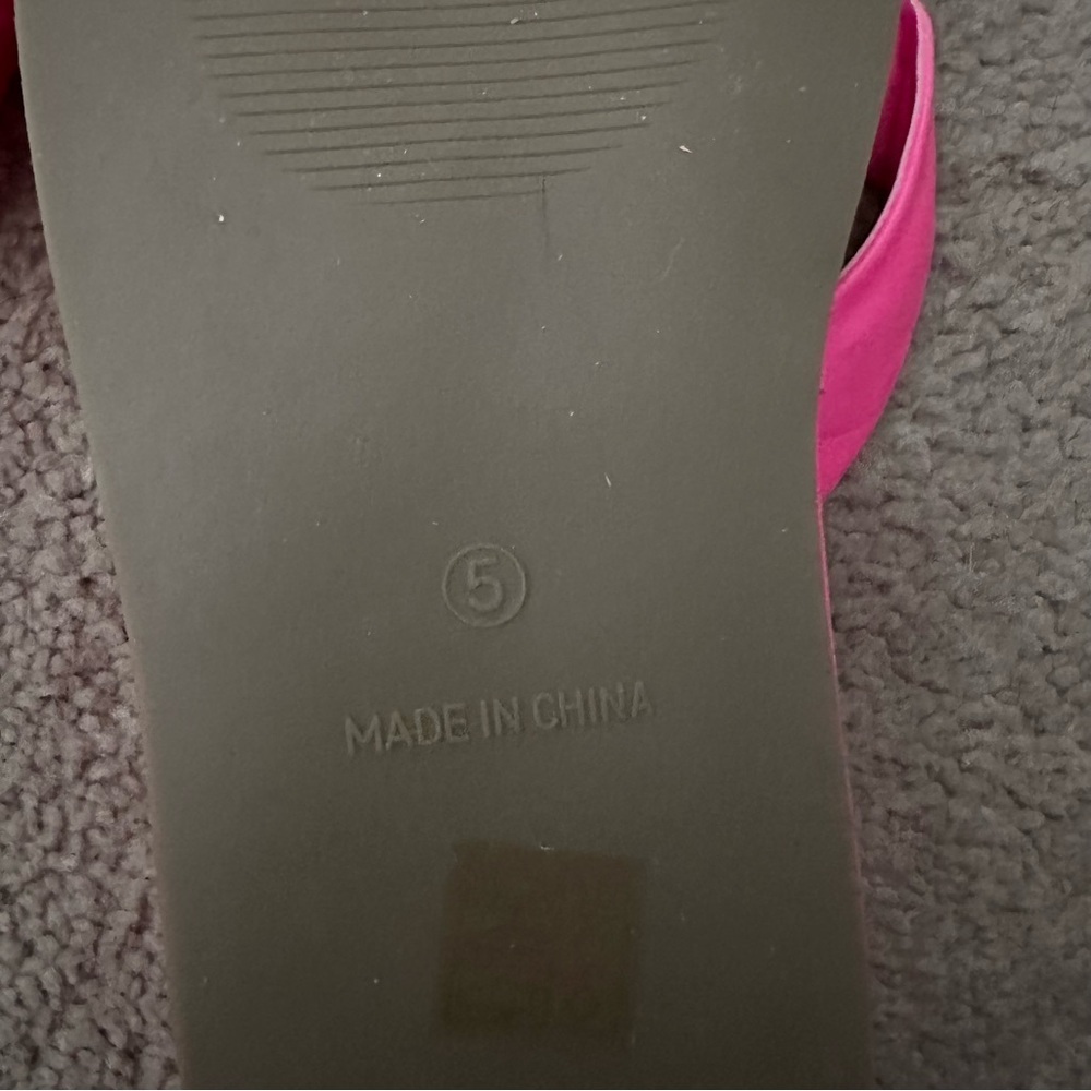 Pink Platform Flip Flops - Picture 2 of 4